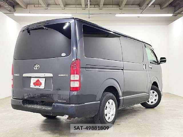 Toyota HIACE VAN 2006-11 8146887-2