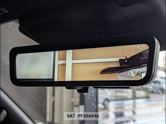 Toyota HIACE VAN 2026-05 8146872-5