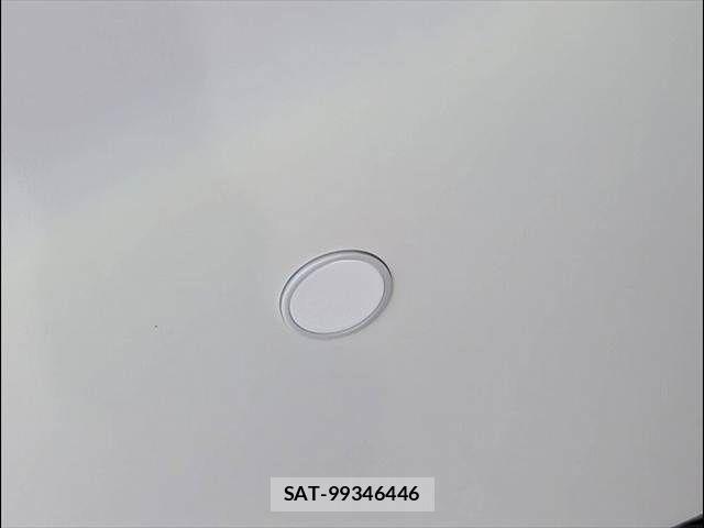 Toyota HIACE VAN 2026-05 8146872-7