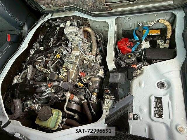 Toyota HIACE VAN 2022-08 8146881-19