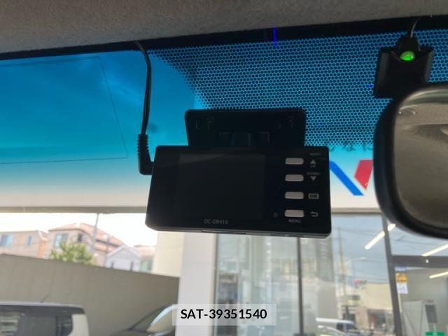 Toyota HIACE VAN 2015-11 8146888-25