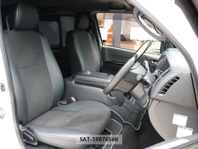 Toyota HIACE VAN 2023-01 8146873-11