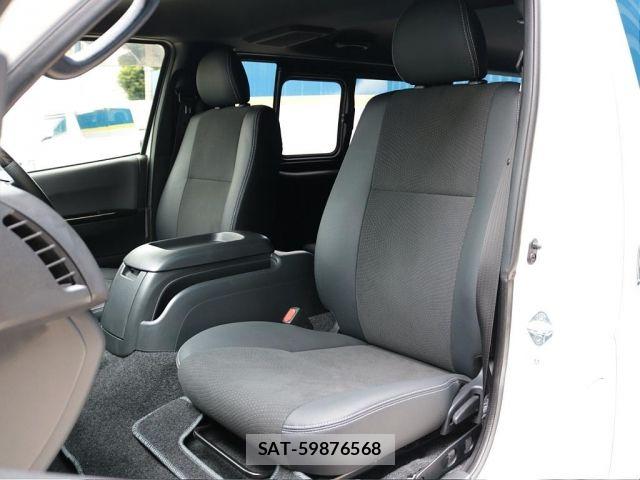 Toyota HIACE VAN 2023-01 8146873-12