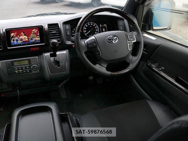 Toyota HIACE VAN 2023-01 8146873-13