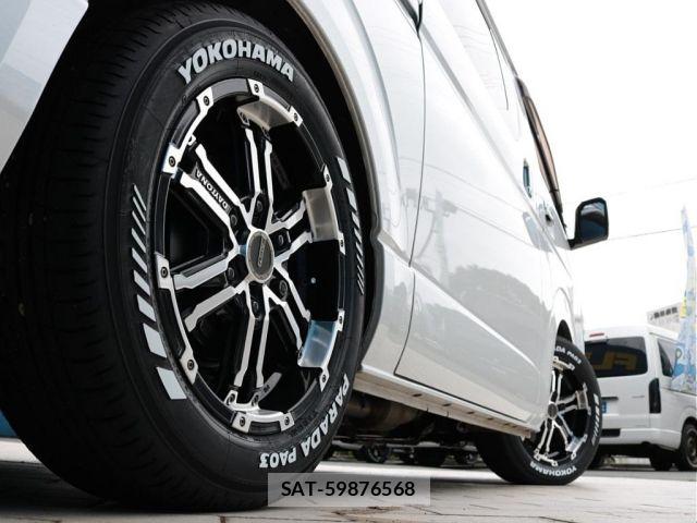 Toyota HIACE VAN 2023-01 8146873-8