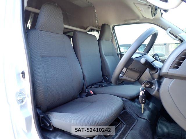 Toyota HIACE VAN 2019-12 8159415-20