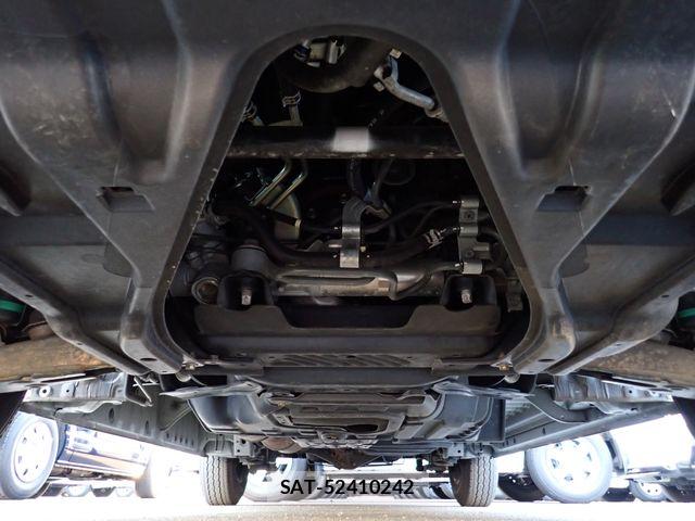 Toyota HIACE VAN 2019-12 8159415-27
