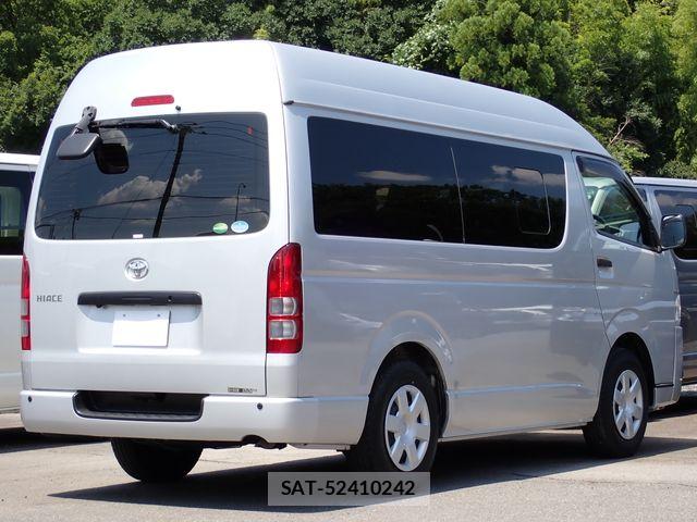 Toyota HIACE VAN 2019-12 8159415-2