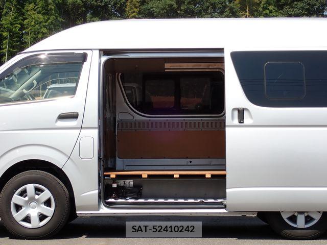 Toyota HIACE VAN 2019-12 8159415-3