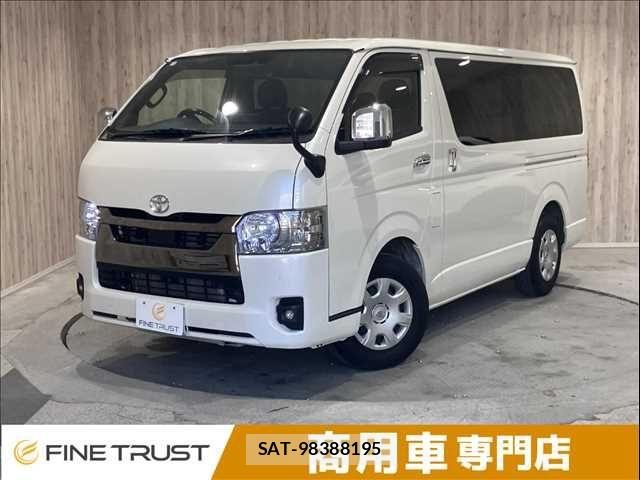 Toyota HIACE VAN 2024-02 8159406-0