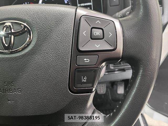 Toyota HIACE VAN 2024-02 8159406-16