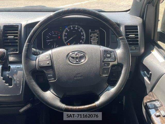 Toyota HIACE VAN 2021-05 8159418-15