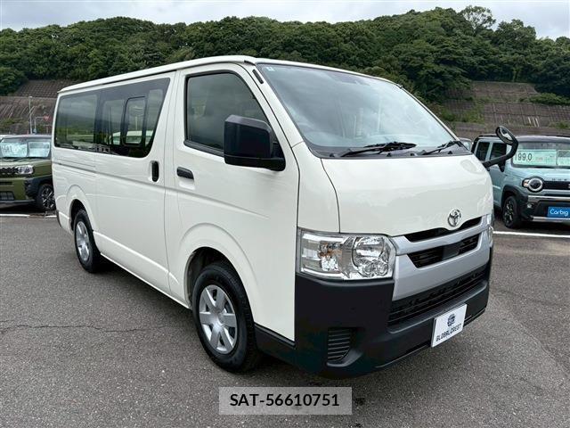 Toyota HIACE VAN 2025-04 8159408-4