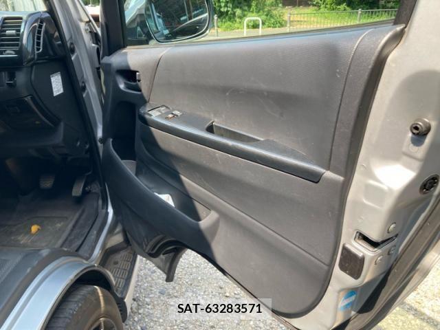 Toyota HIACE VAN 2006-01 8159428-24
