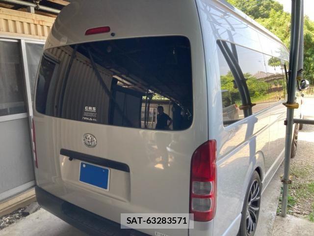 Toyota HIACE VAN 2006-01 8159428-3