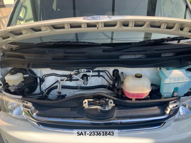 Toyota HIACE VAN 2010-06 8159416-23