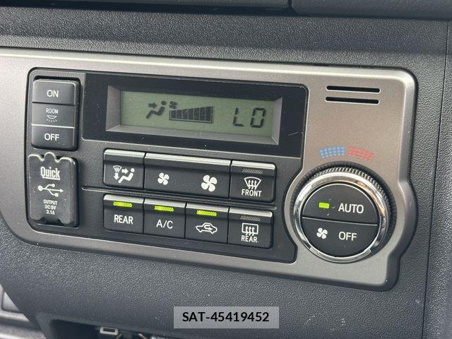 Toyota HIACE VAN 2016-10 8159427-13