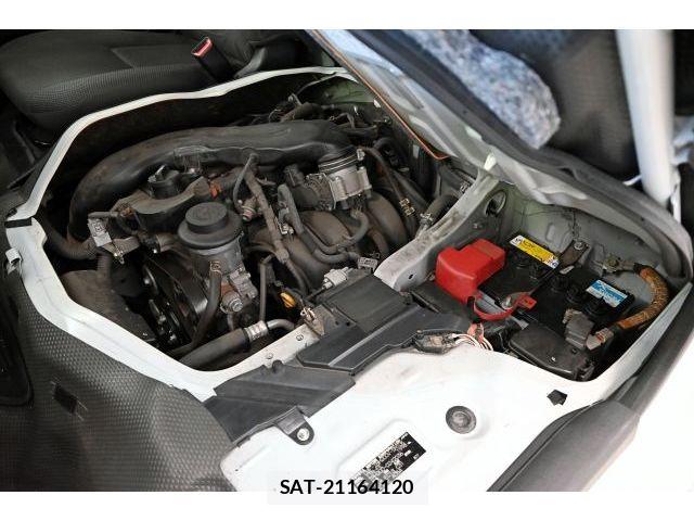 Toyota HIACE VAN 2016-06 8159426-19