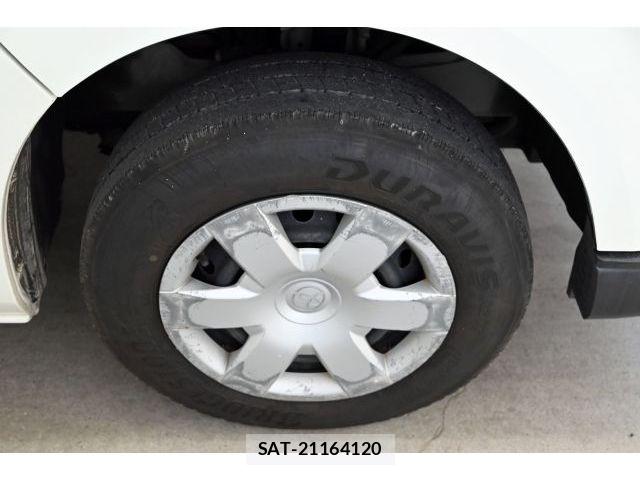 Toyota HIACE VAN 2016-06 8159426-6
