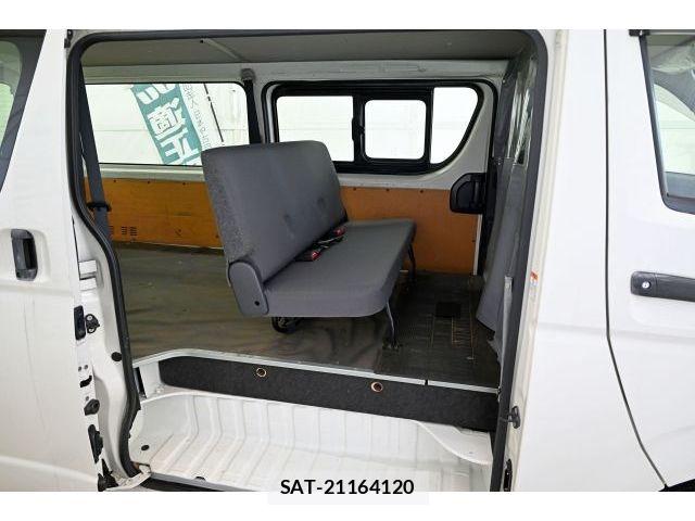 Toyota HIACE VAN 2016-06 8159426-8