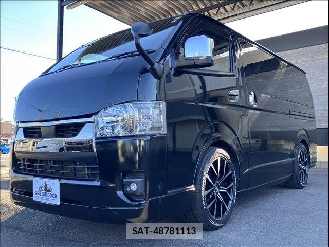 Toyota HIACE VAN 2023-11 8210706-11