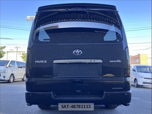 Toyota HIACE VAN 2023-11 8210706-2