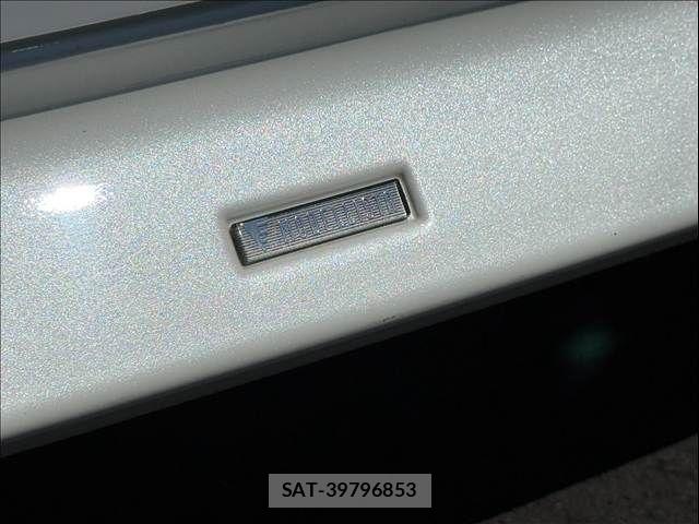 Toyota HIACE VAN 2015-05 8210718-3