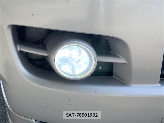 Toyota HIACE VAN 2006-11 8210723-11