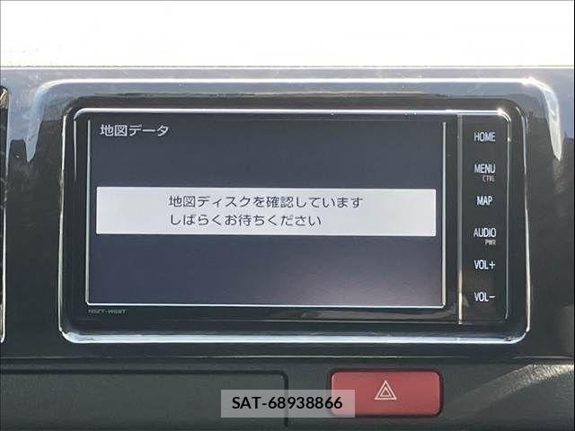 Toyota HIACE VAN 2023-09 8210708-11