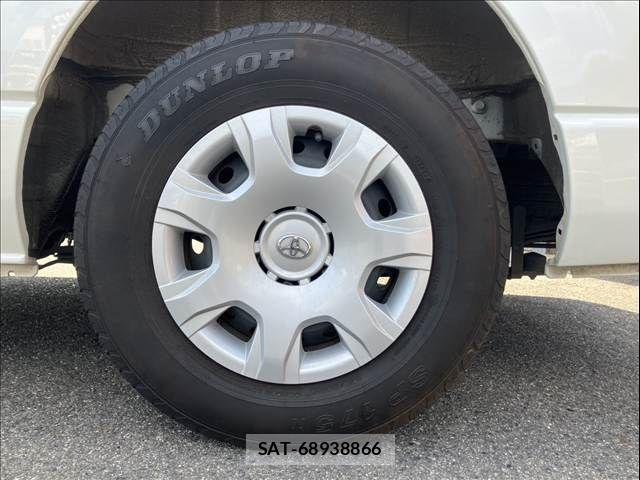 Toyota HIACE VAN 2023-09 8210708-20