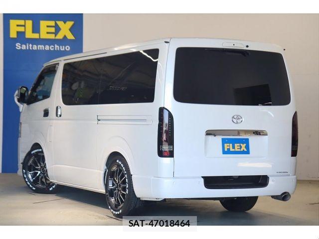 Toyota HIACE VAN 2022-01 8210704-12