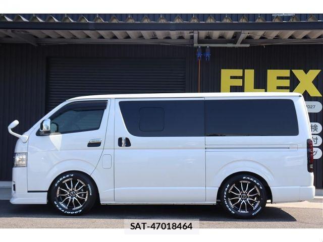 Toyota HIACE VAN 2022-01 8210704-14