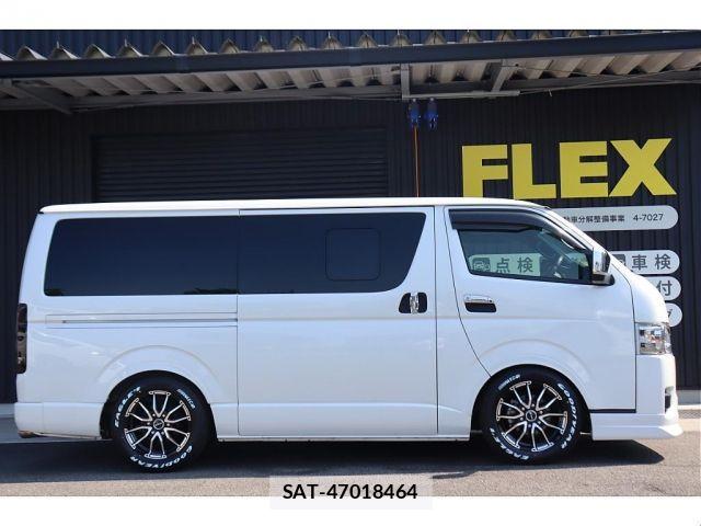 Toyota HIACE VAN 2022-01 8210704-15