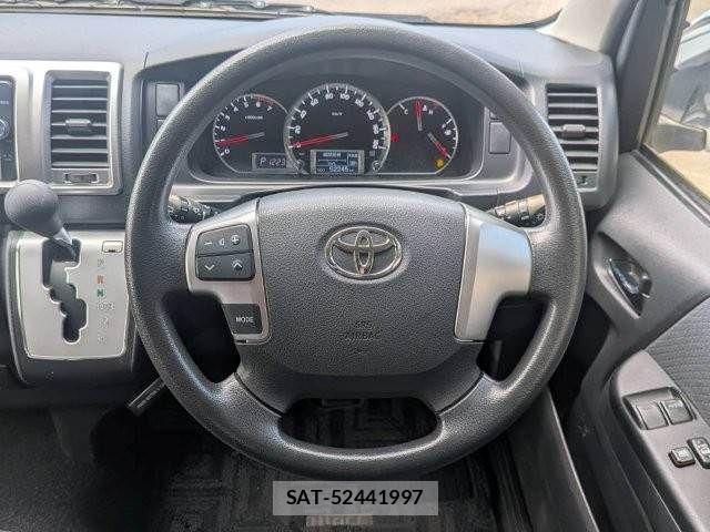 Toyota HIACE VAN 2014-01 8210716-10