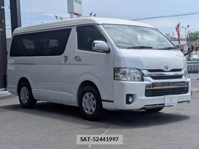 Toyota HIACE VAN 2014-01 8210716-15