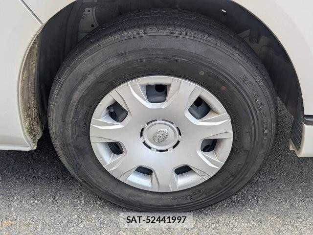 Toyota HIACE VAN 2014-01 8210716-27
