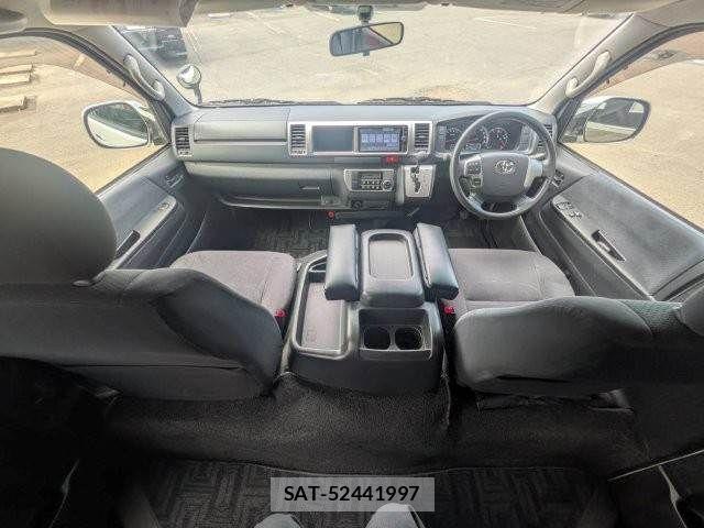 Toyota HIACE VAN 2014-01 8210716-2