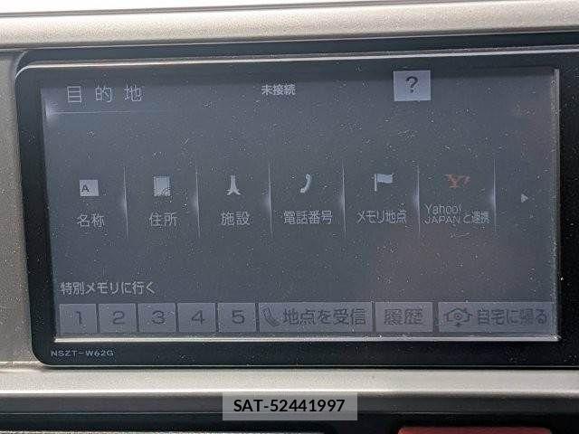 Toyota HIACE VAN 2014-01 8210716-3