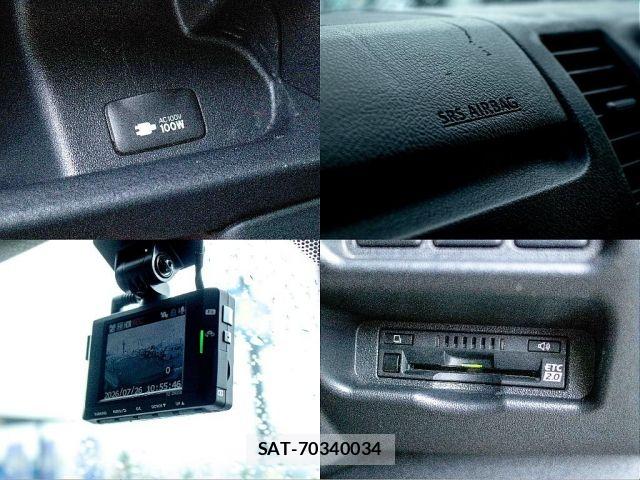 Toyota HIACE VAN 2022-01 8210713-9