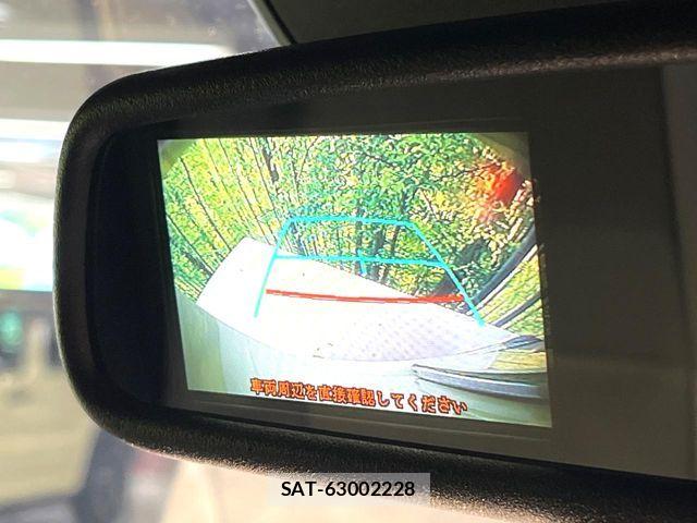 Toyota HIACE VAN 2023-04 8210705-3