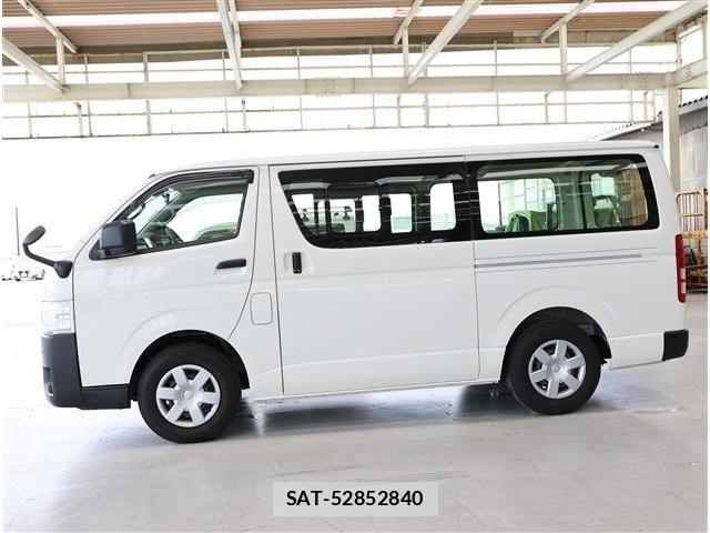 Toyota HIACE VAN 2025-02 8210714-23