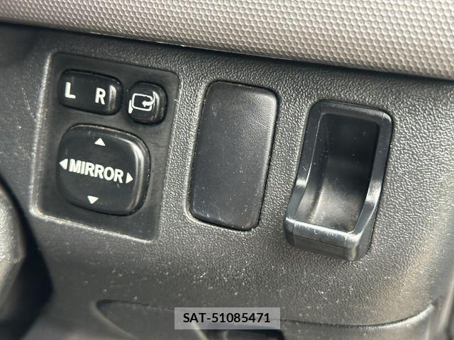 Toyota HIACE VAN 2008-02 8210720-17