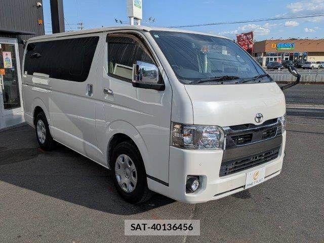 Toyota HIACE VAN 2021-03 8232189-17