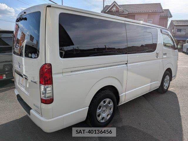 Toyota HIACE VAN 2021-03 8232189-19