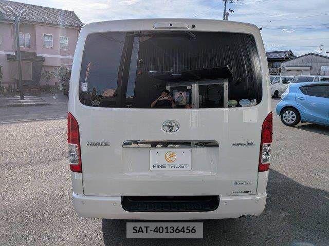 Toyota HIACE VAN 2021-03 8232189-20