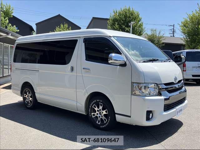 Toyota HIACE VAN 2017-02 8232181-10
