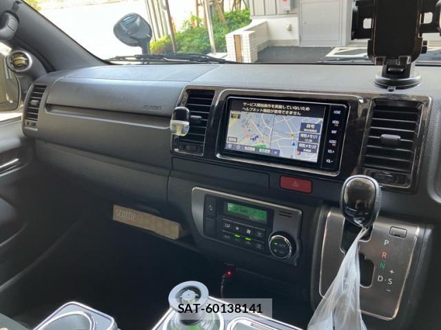 Toyota HIACE VAN 2019-08 8232188-24