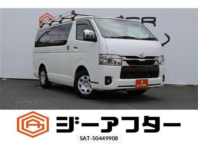 Toyota HIACE VAN 2024-04 8232180-0