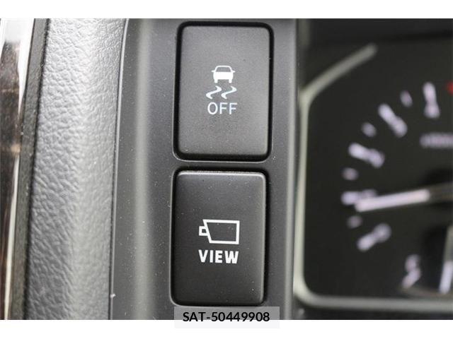 Toyota HIACE VAN 2024-04 8232180-5
