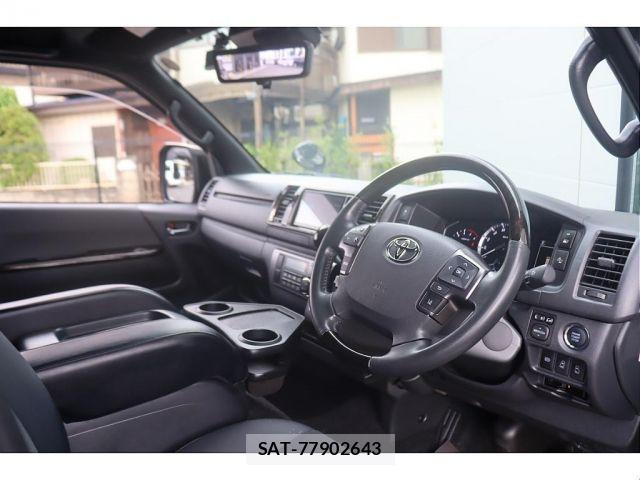 Toyota HIACE VAN 2024-01 8232178-10